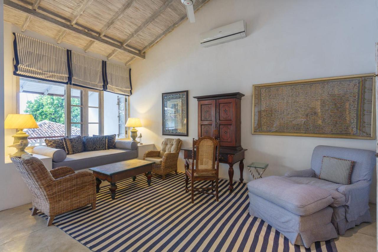 2500m2, 4 yatak odalı, 4 banyolu , Thalpe bölgesinde Habaraduwa Central Dış mekan fotoğraf
